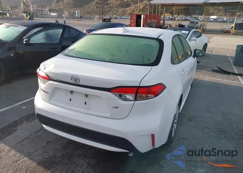 2020 Toyota Corolla Le z USA, uszkodzony, nr VIN JTDEPRAE7LJ032961